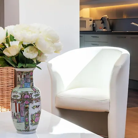 Luxurious Studioloft 3 Minutes From La Croisette *